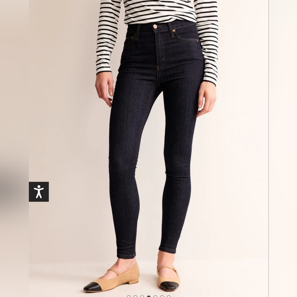 Women's Black Skinny Jeans